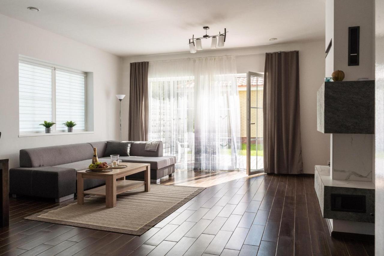 1 House Between Two Lakes Vilnius